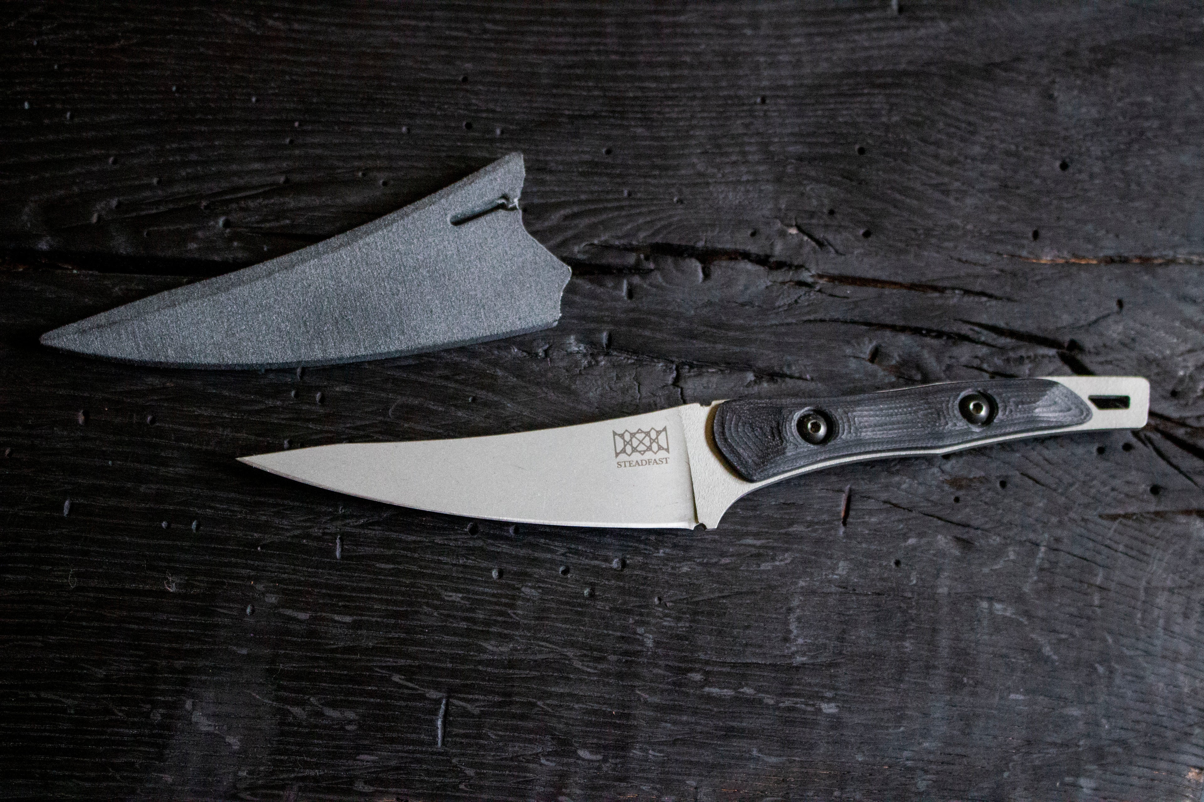 Silver Skinner - Black