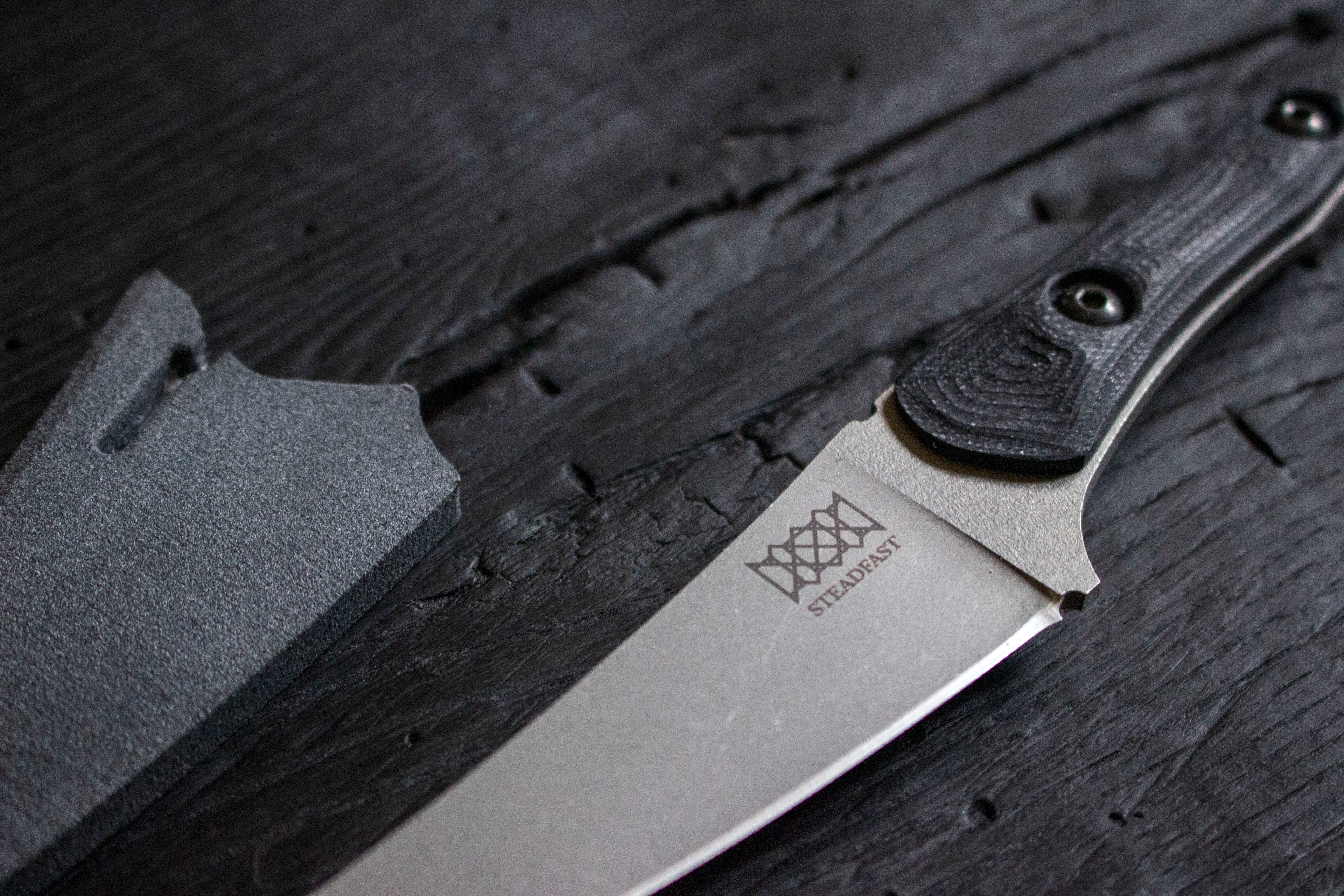 Silver Skinner - Black